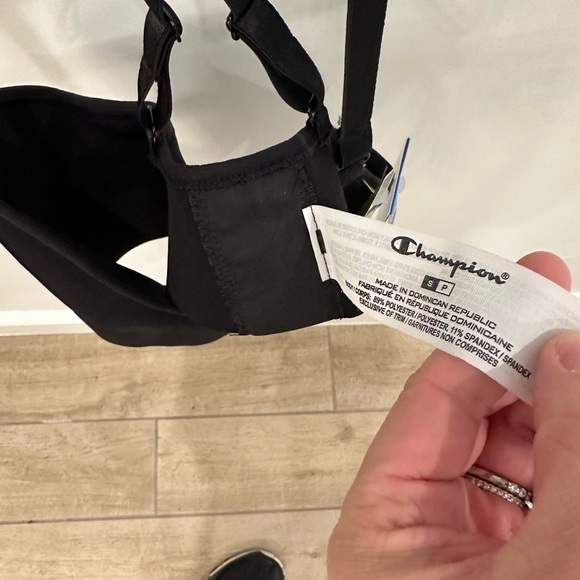 NWT Champion Black Sports Bra - Small - Picture 6 of 10